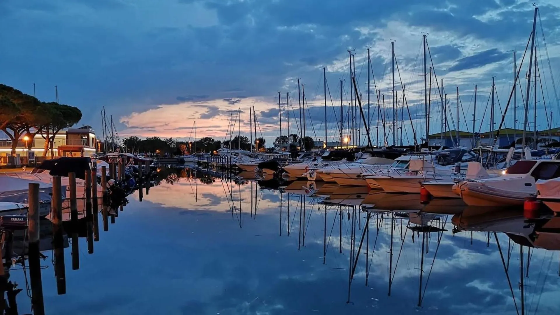 Renovated Flat With A Stunning Terrace Apartment Porto Santa Margherita di Caorle