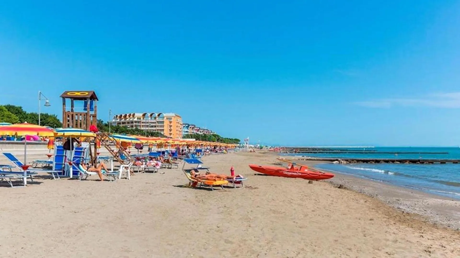 Renovated Flat With A Stunning Terrace Apartment Porto Santa Margherita di Caorle Italy
