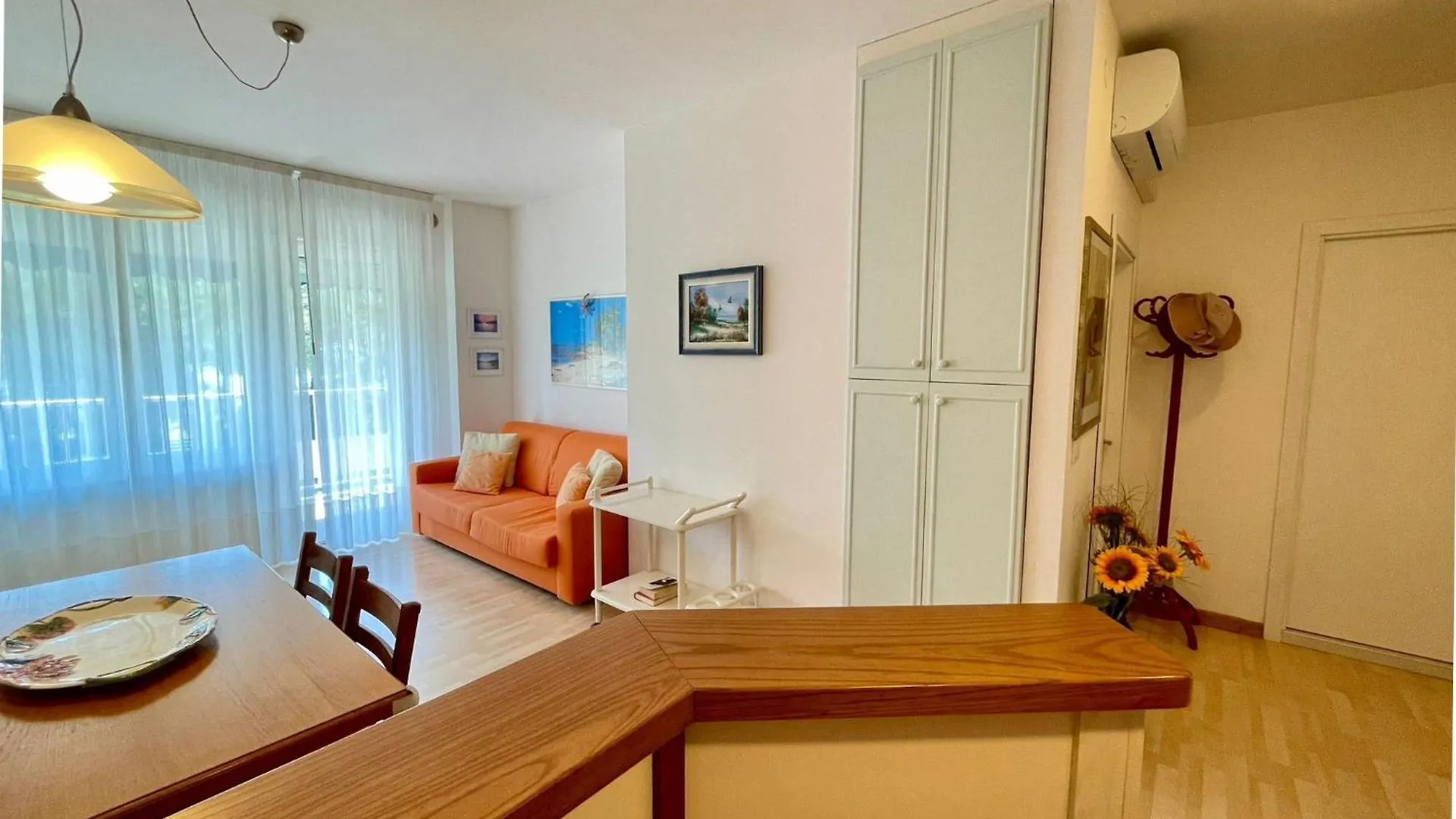 Renovated Flat With A Stunning Terrace Apartment Porto Santa Margherita di Caorle